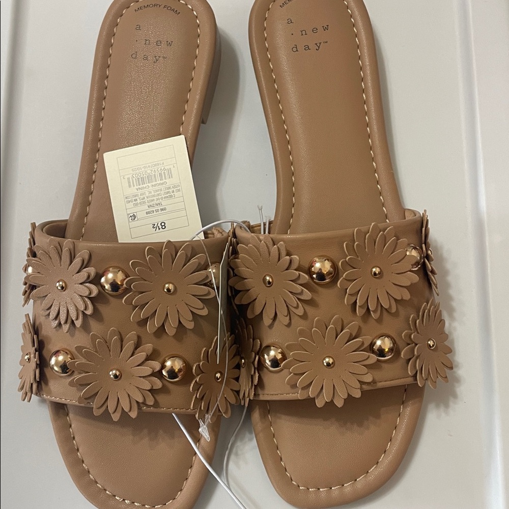 Ziva Tan Floral Slide Sandals NEW Sz.8.5 - Picture 8 of 9